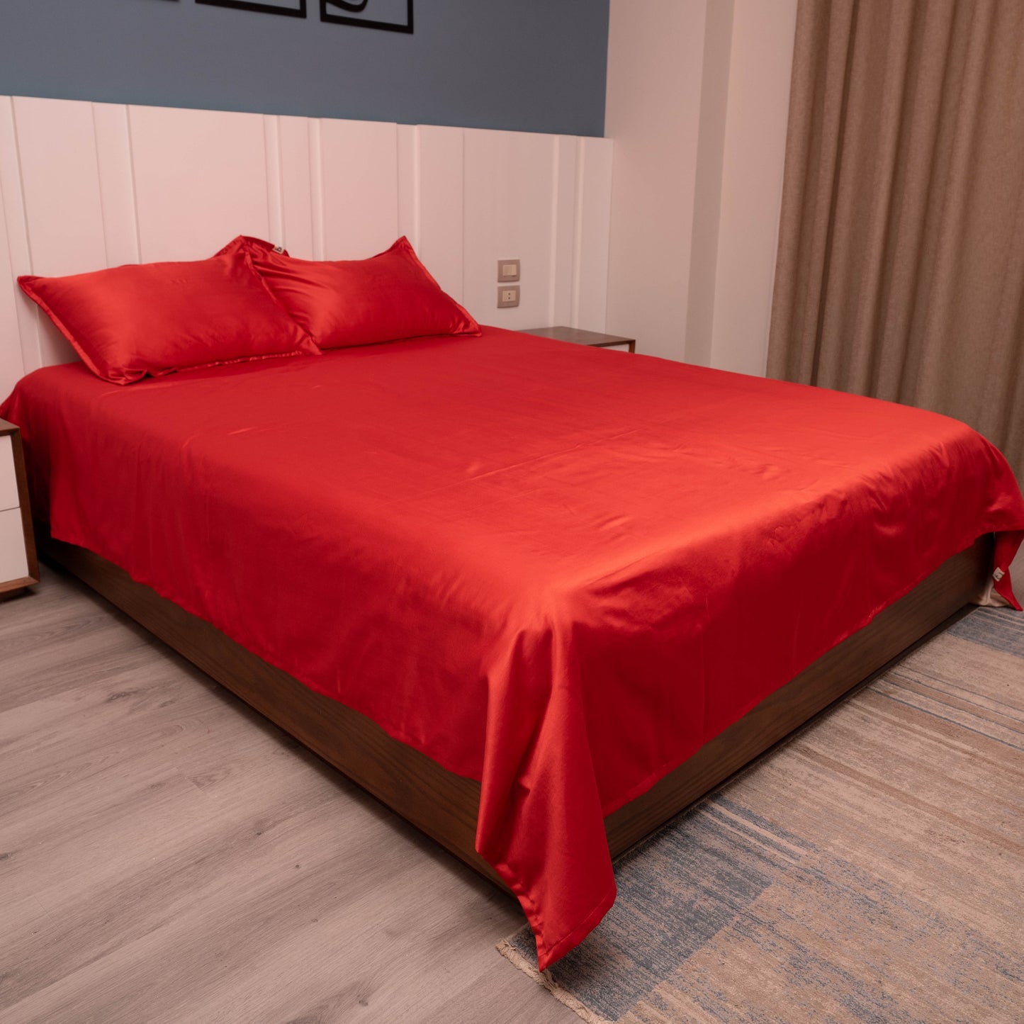 RUBY RED SATIN BEDSHEET