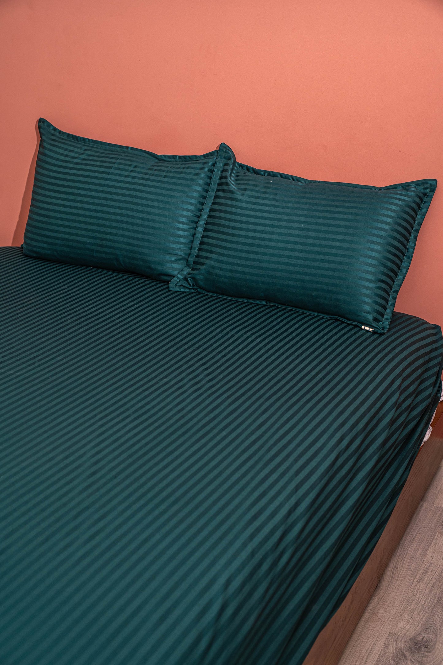 LINEA POLY-COTTON STRIPED BEDSHEET