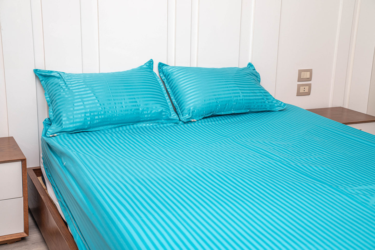 LINEA POLY-COTTON STRIPED BEDSHEET