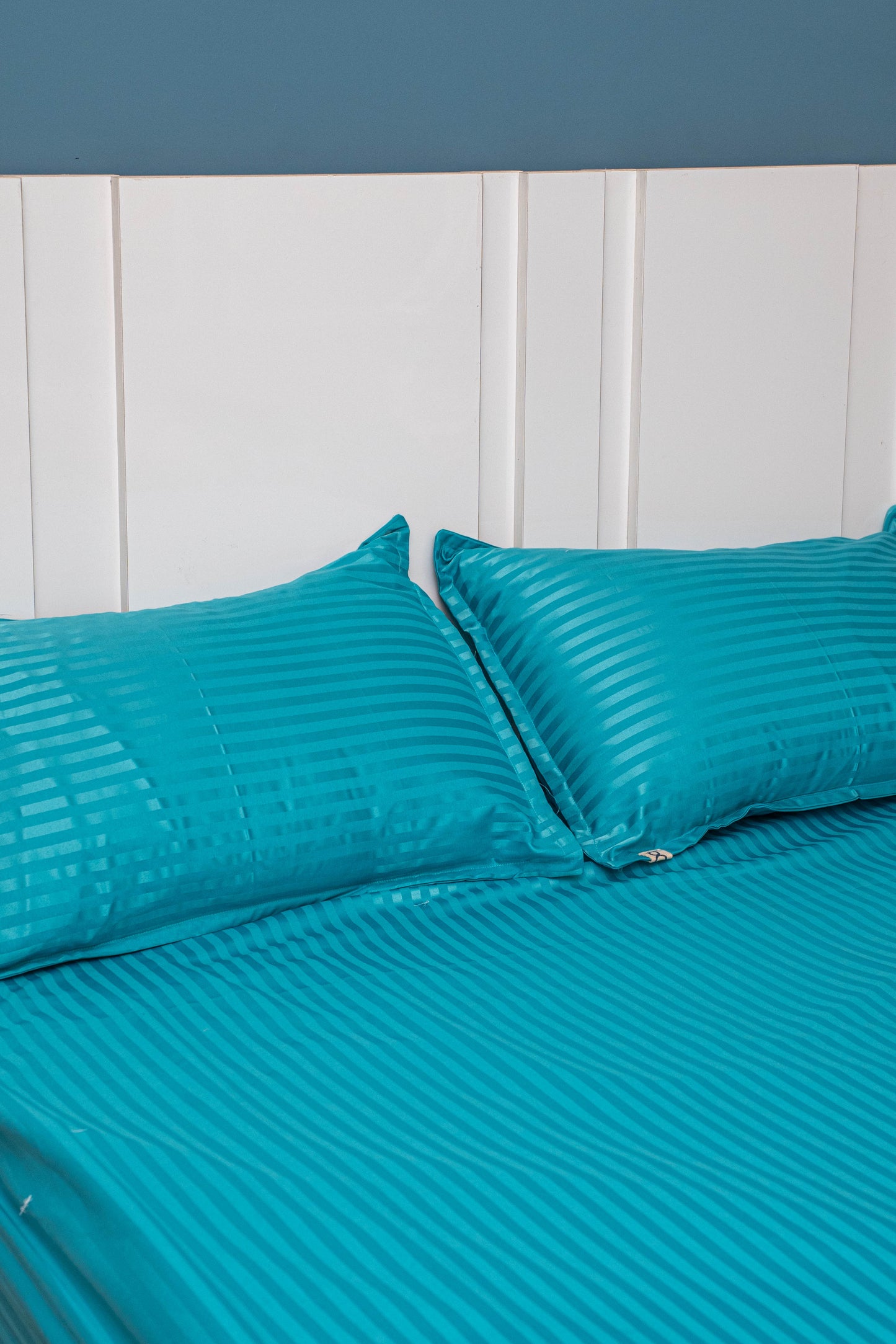 LINEA POLY-COTTON STRIPED BEDSHEET