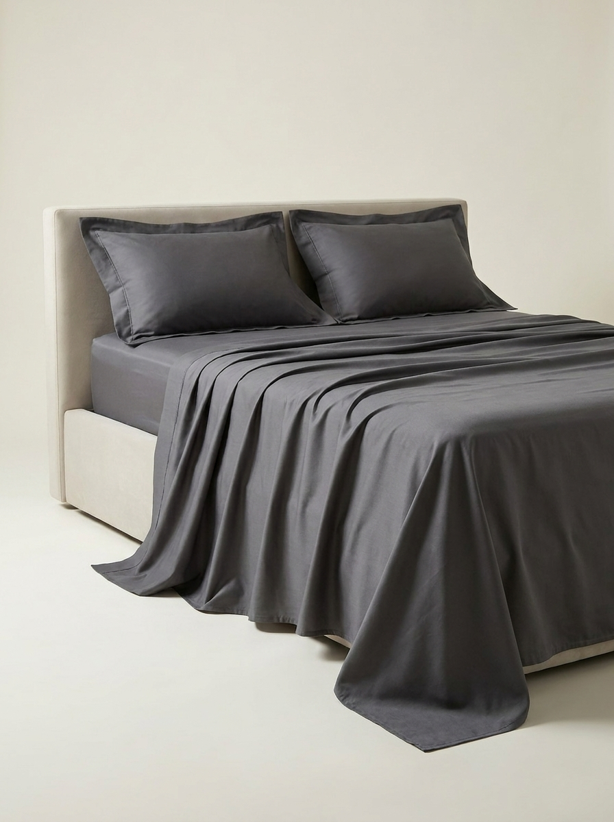 Dark gray percale set side