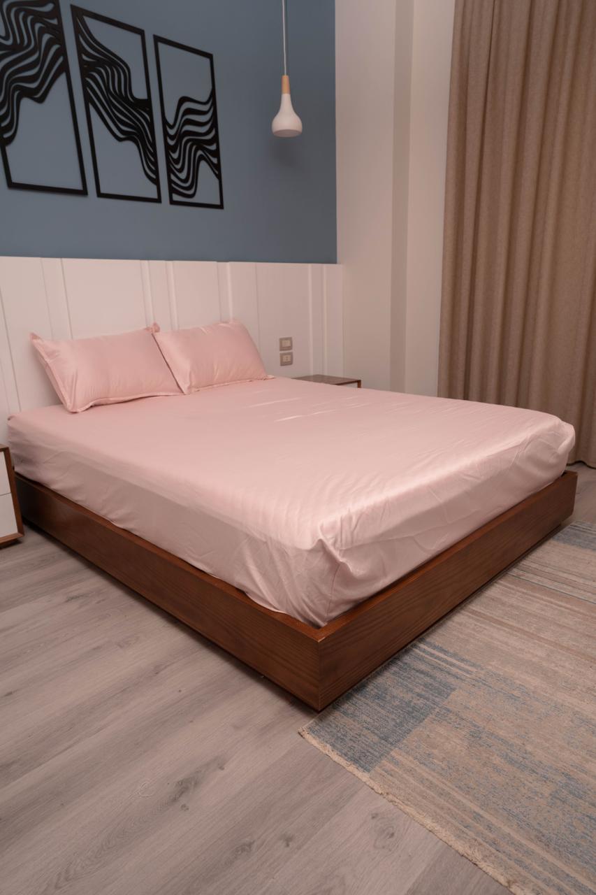 Rose satin bedsheet set with 2 pillowcases — BedCheats Egypt