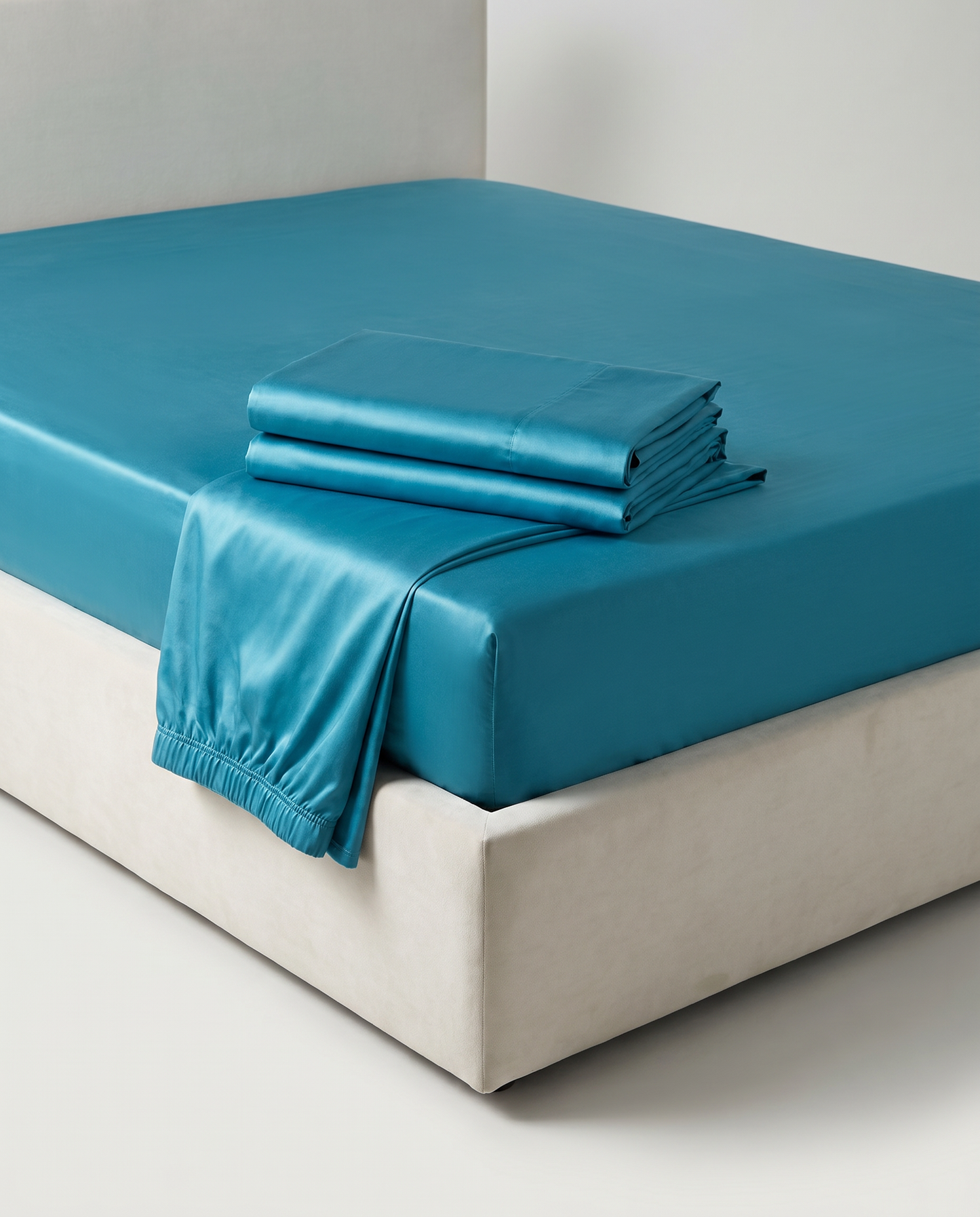 SATIN-COLOR Azure Blue 3 | Azure Blue satin folded set