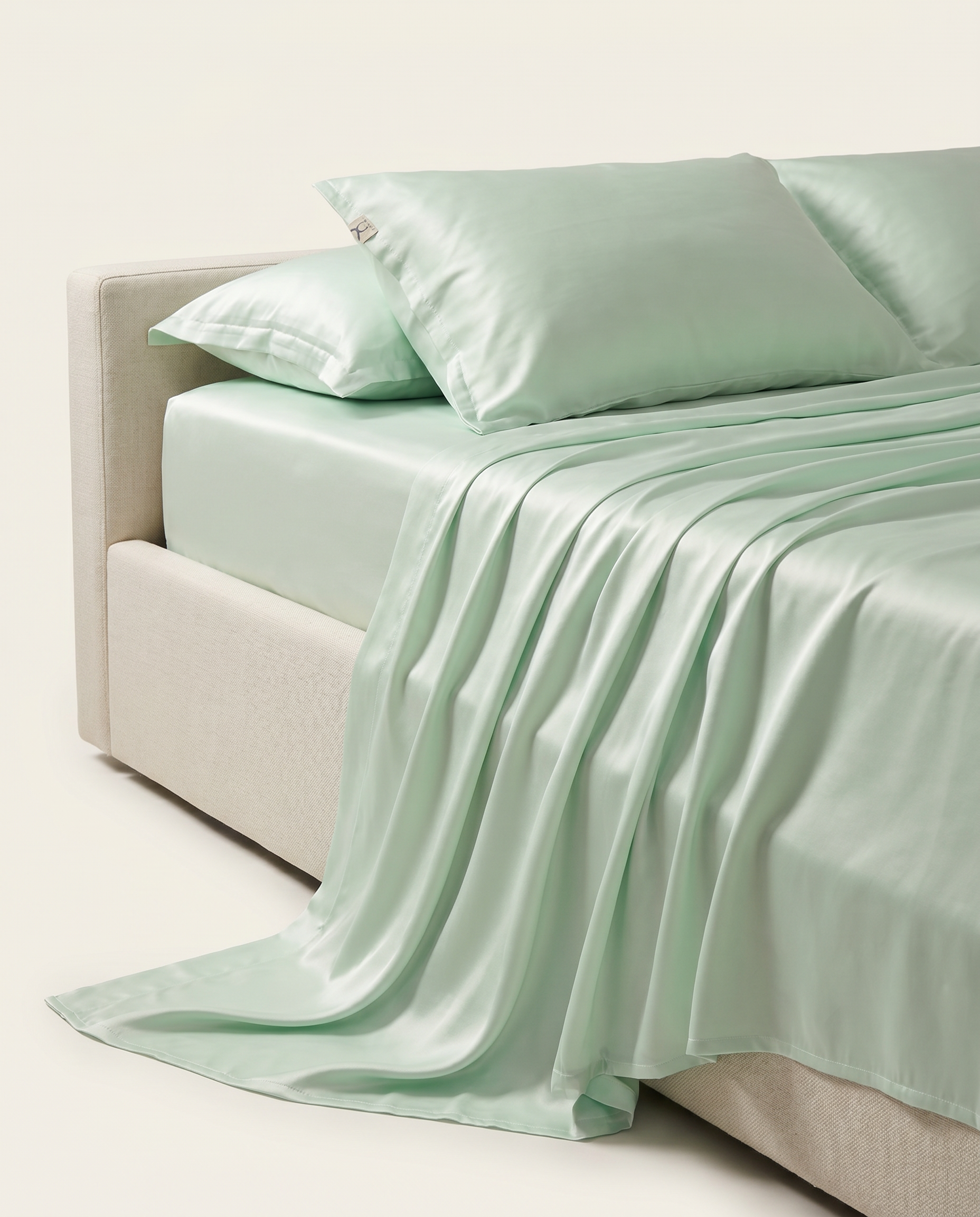 SATIN-COLOR mint 2 | Mint satin side drape