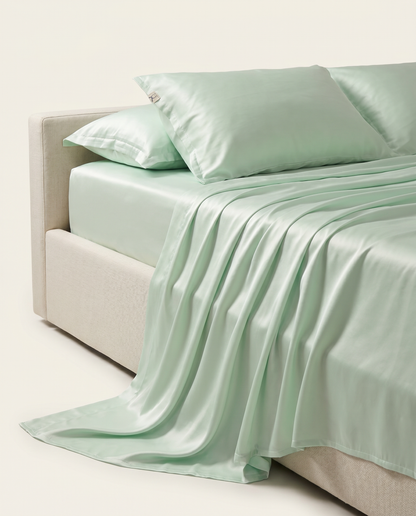 SATIN-COLOR mint 2 | Mint satin side drape