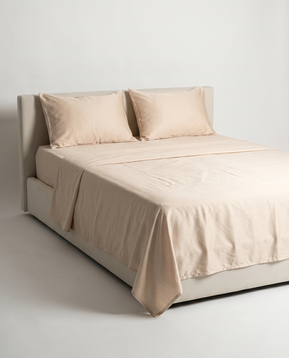 SATIN-COLOR Beige | Beige satin bedsheet set studio