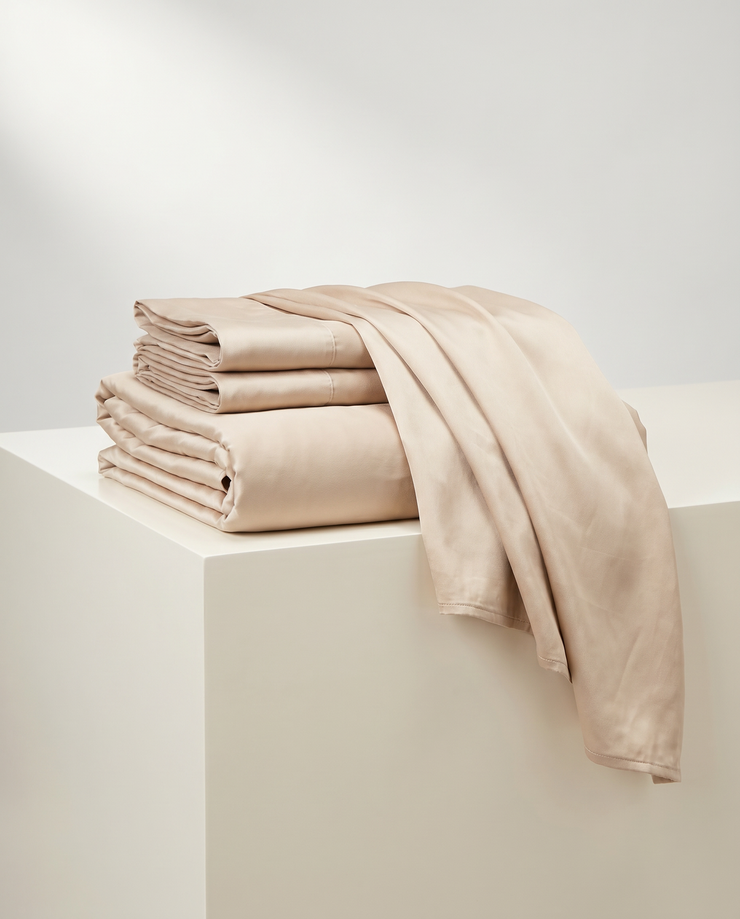 SATIN-COLOR Beige 3 | Beige satin folded set