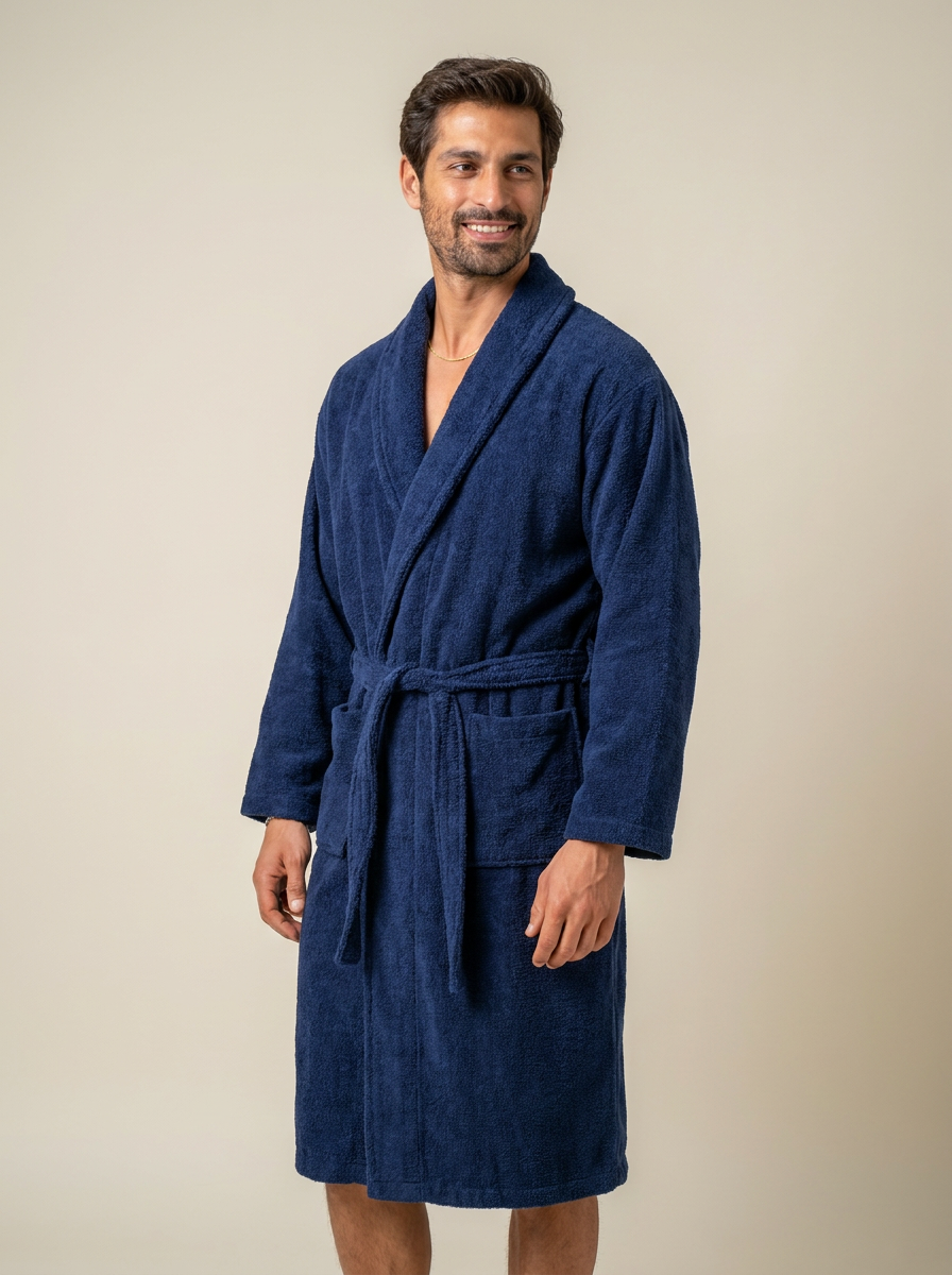 ROBE-COLOR Navy | Navy cotton bathrobe studio front
